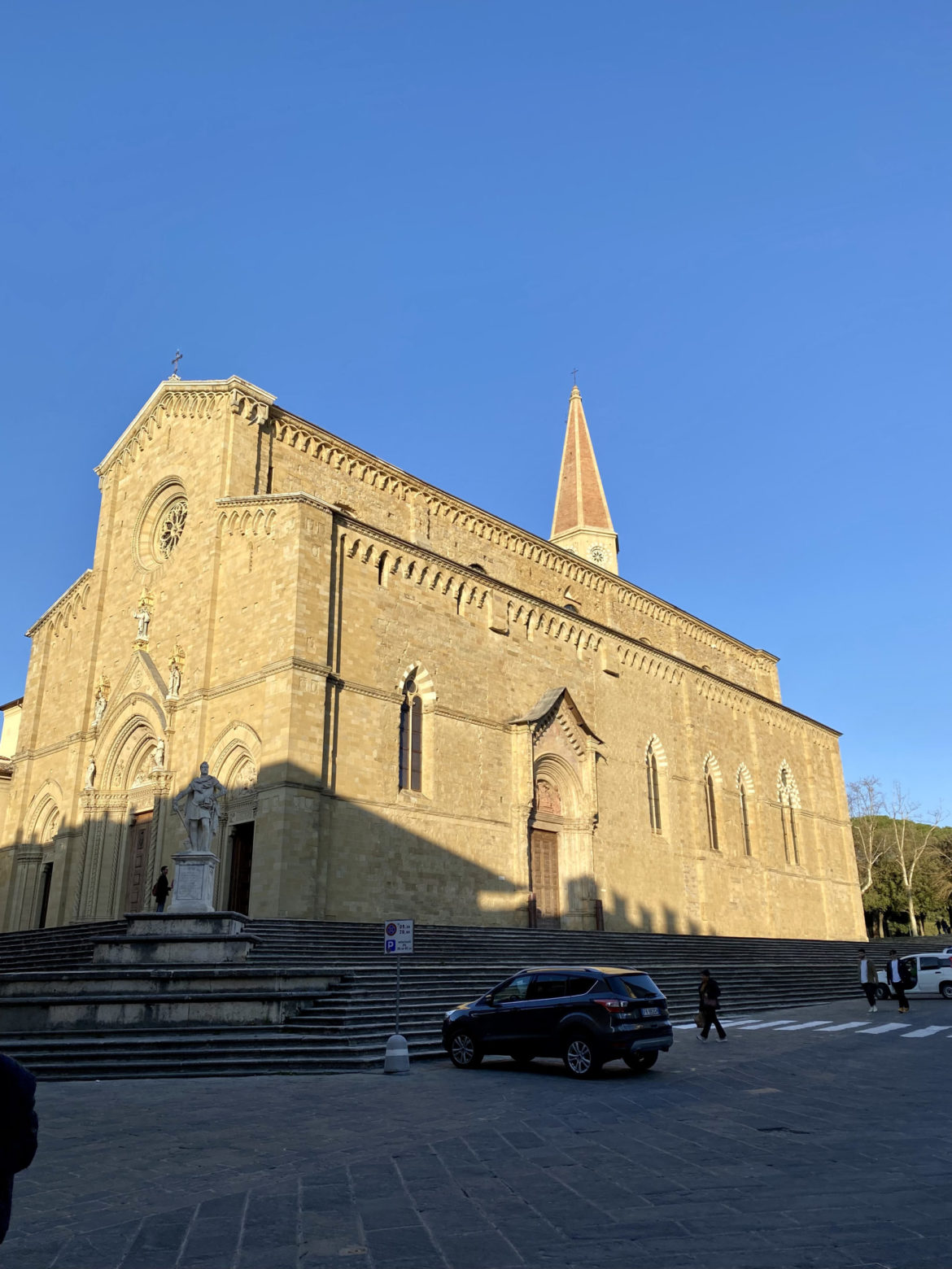 Die beeindruckende Kathedrale/der Duomo von Arezzo