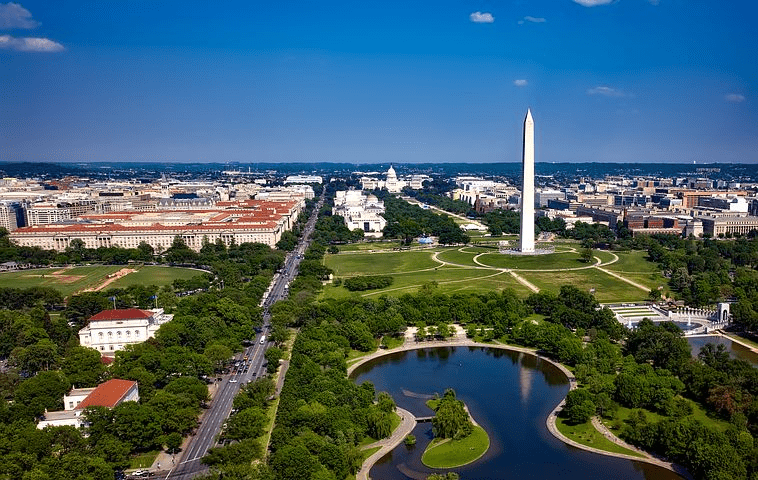 Reisetipps Washington DC - Blick auf die National Mall vom Washington Monument aus bis zum Capitol